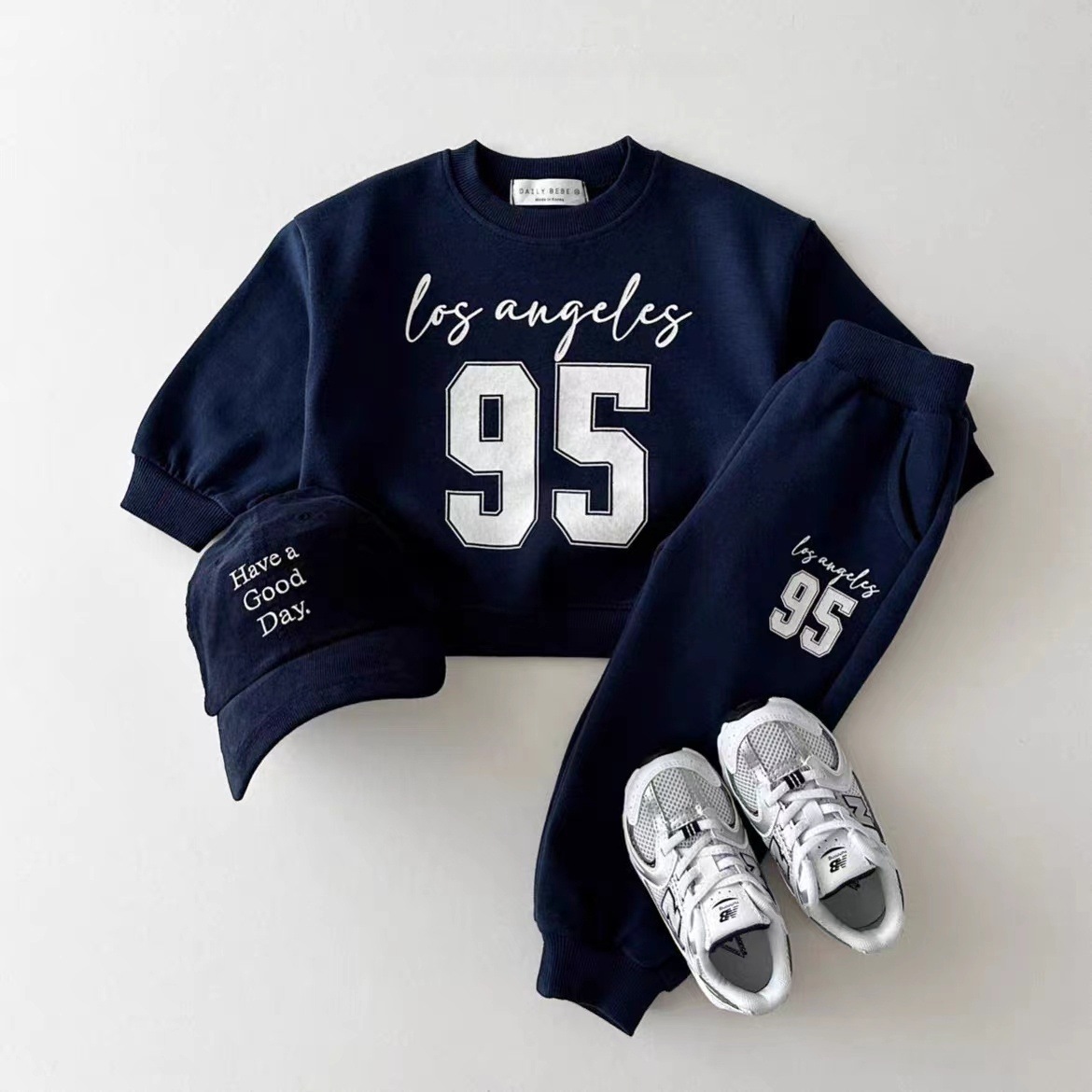Boys Digit Print Sweatshirt +  - Running Gear Kids recension och pris